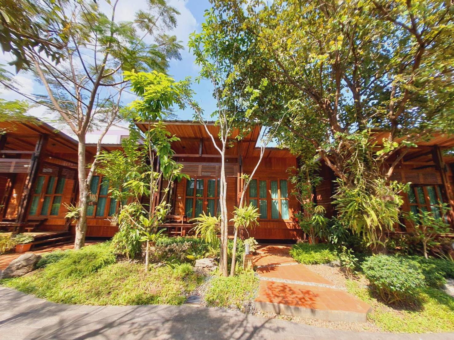 Areeya Phubeach Resort Wooden House Ban Chong Phli Luaran gambar